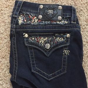 Women’s Miss Me size 28 skinny jeans